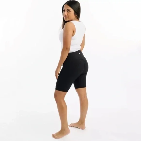 Zyia Active Black Reve Hustle‎ Shorts Seamless - Picture 2 of 9